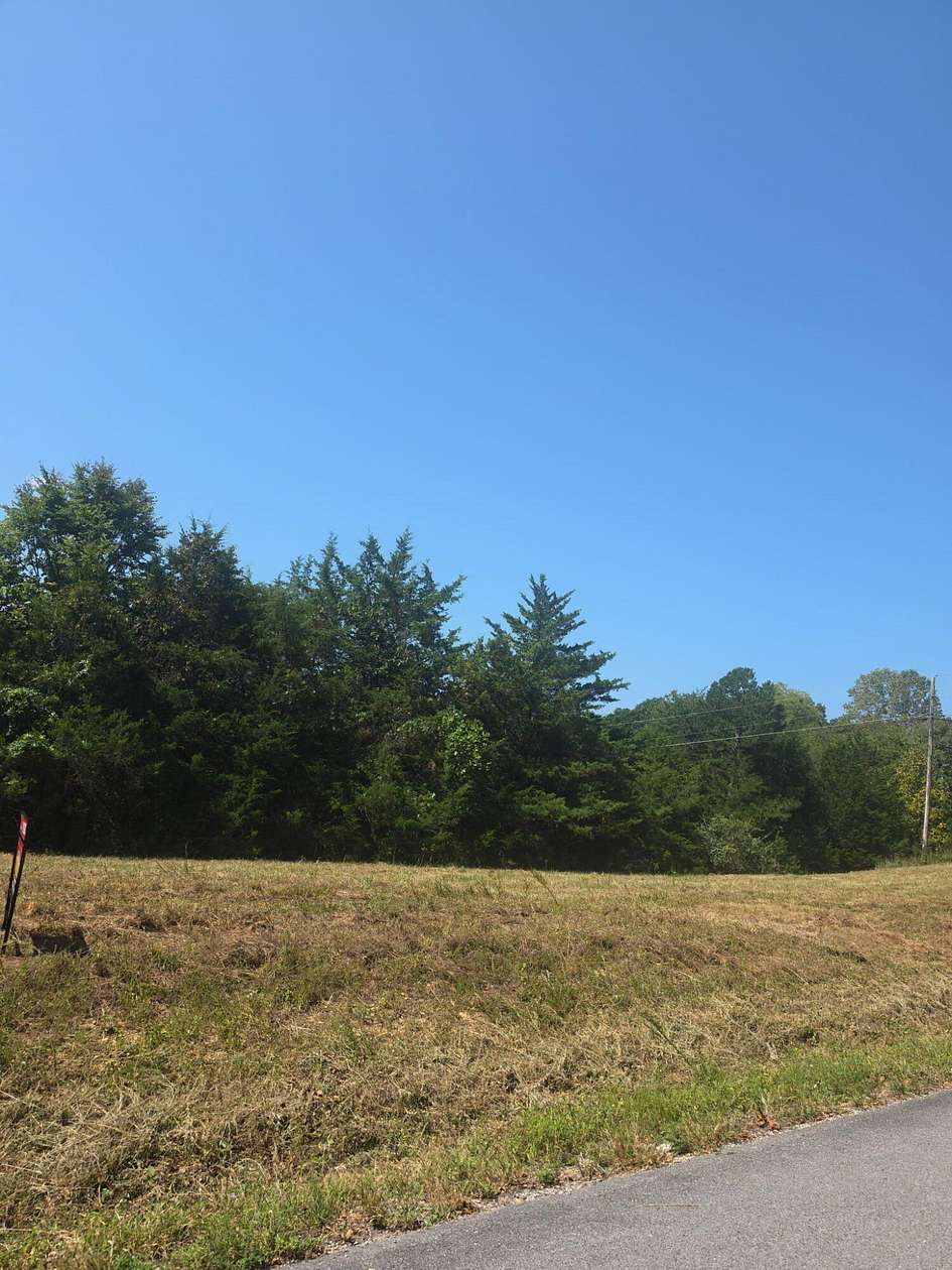 1 Acre of Residential Land for Sale in Somerset, Kentucky