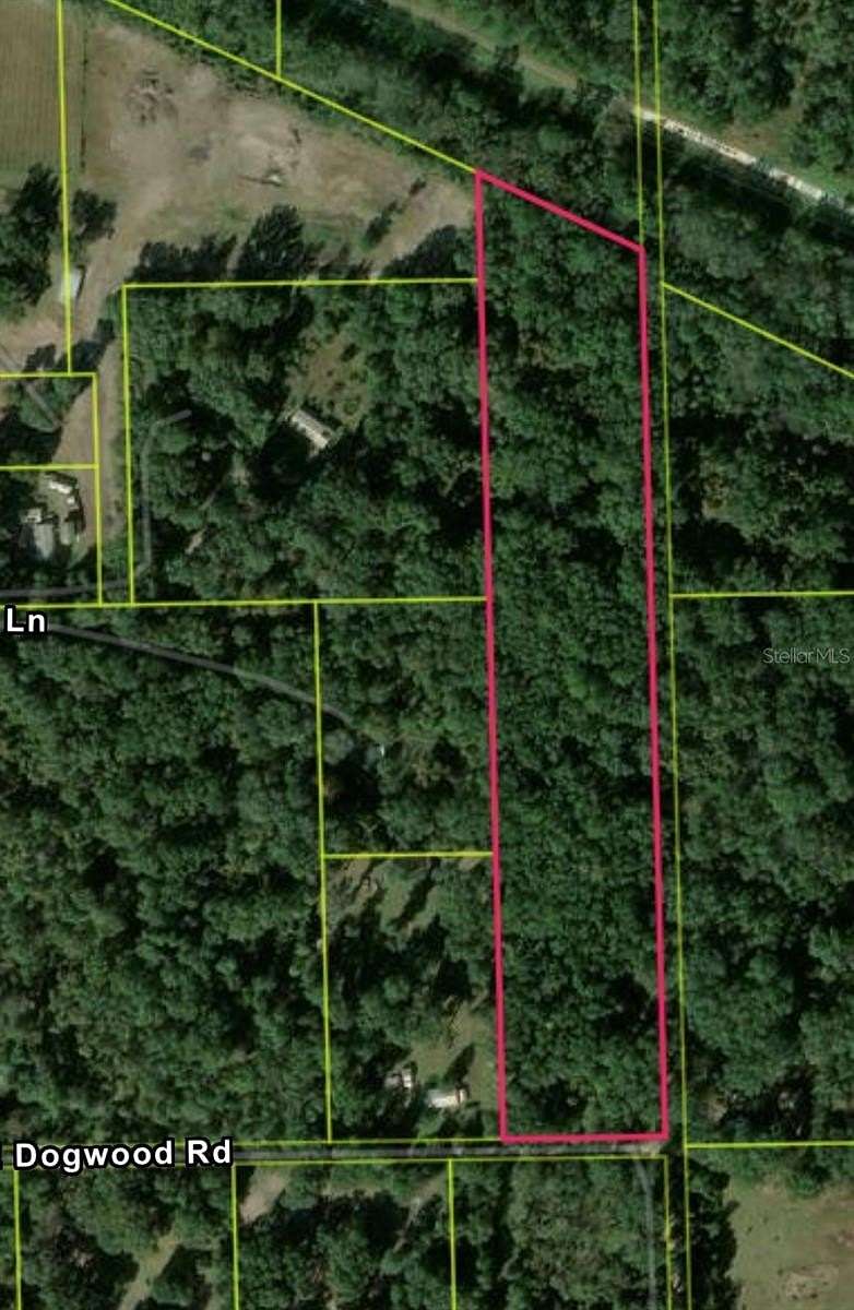 8 Acres of Land for Sale in Florahome, Florida