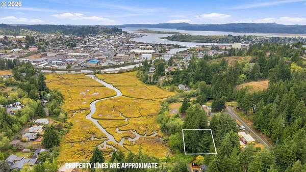 0.4 Acres of Residential Land for Sale in Bunker Hill, Oregon