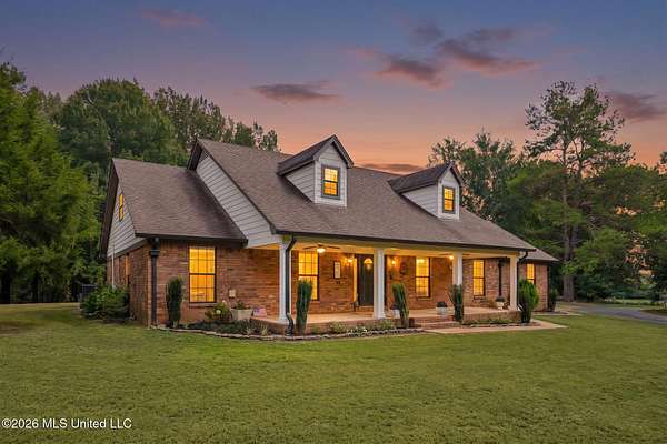 5 Acres of Land with Home for Sale in Nesbit, Mississippi