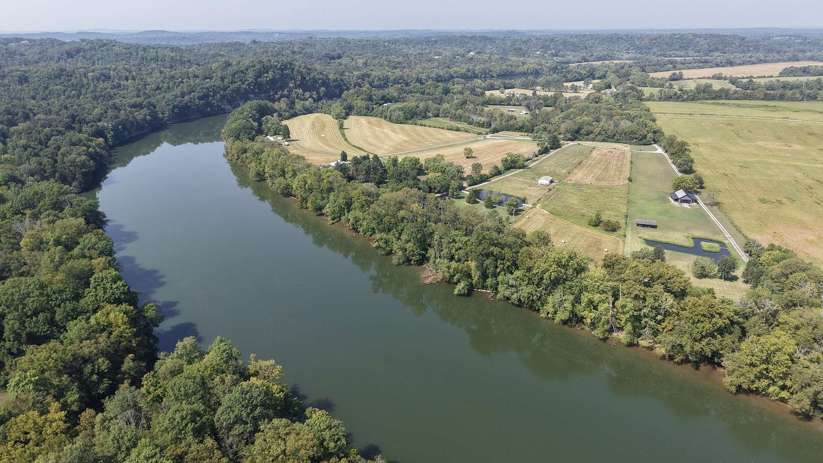 5.48 Acres of Land for Sale in Hartsville, Tennessee