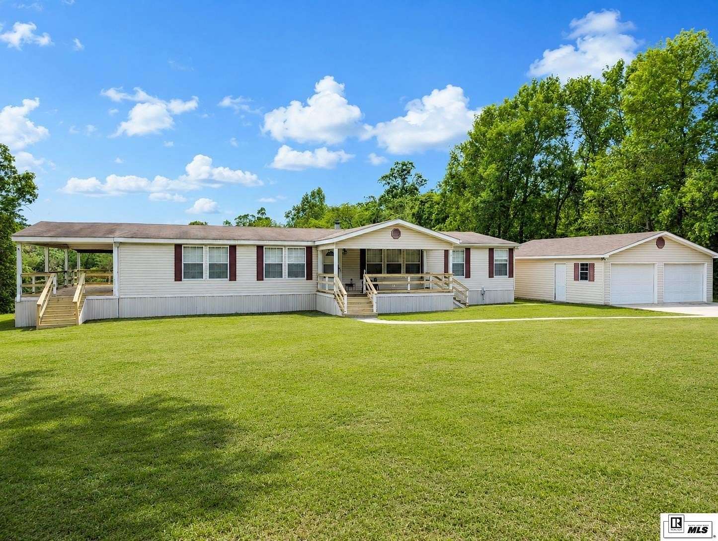 2.69 Acres of Land with Home for Sale in West Monroe, Louisiana