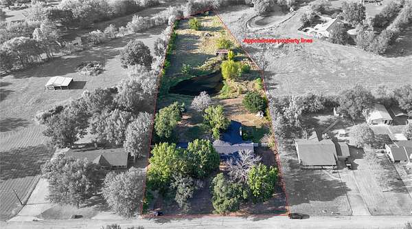 2.13 Acres of Land with Home for Sale in Edgewood, Texas