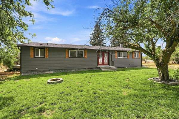 10 Acres of Land with Home for Sale in Deer Park, Washington
