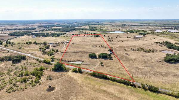 22 Acres of Land for Sale in Nocona, Texas