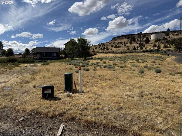 0.12 Acres of Residential Land for Sale in Maupin, Oregon
