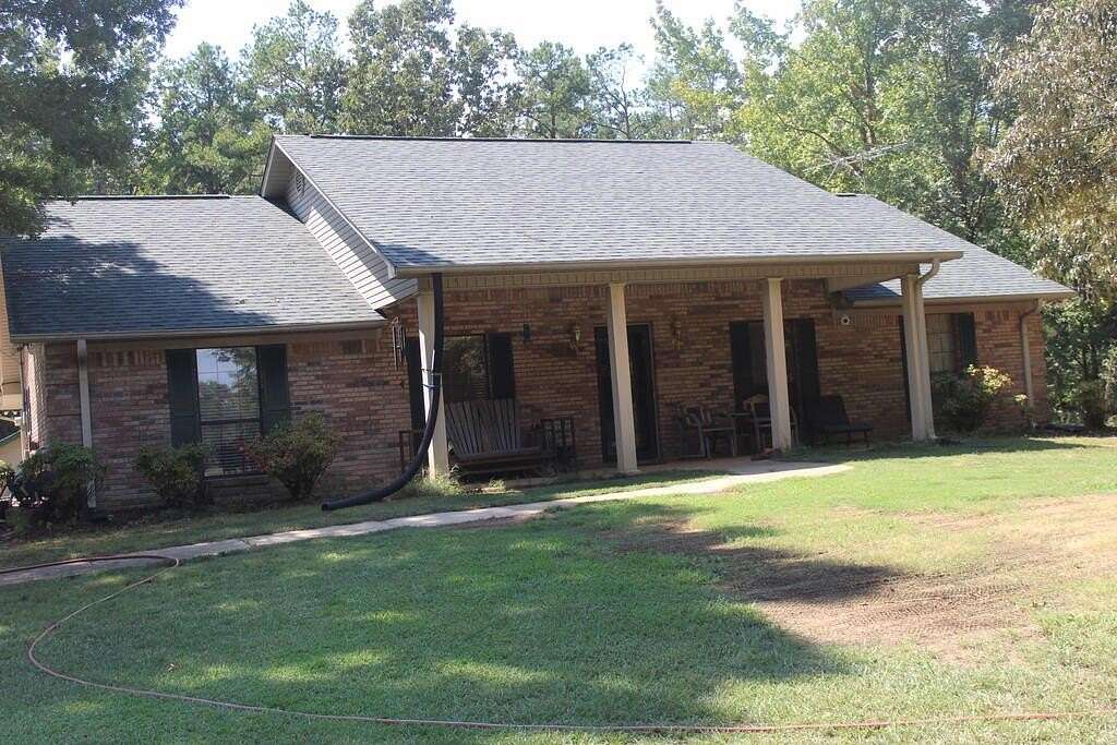 22 Acres of Recreational Land with Home for Sale in Baldwyn, Mississippi