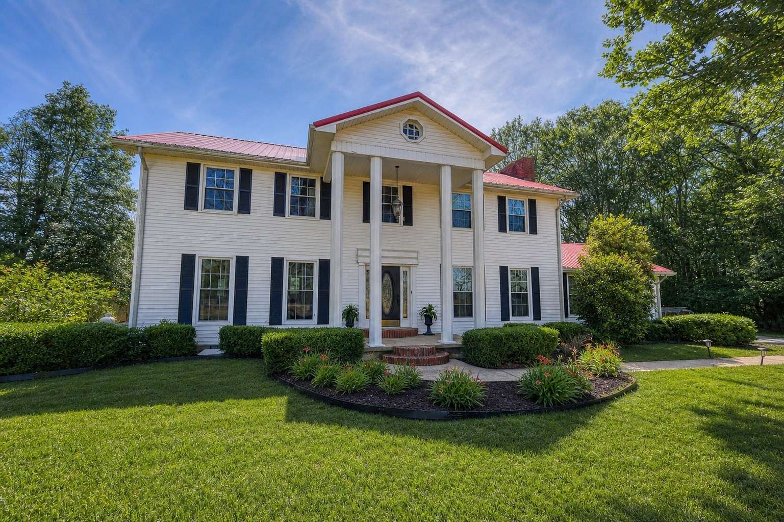 18.3 Acres of Land with Home for Sale in Ethridge, Tennessee