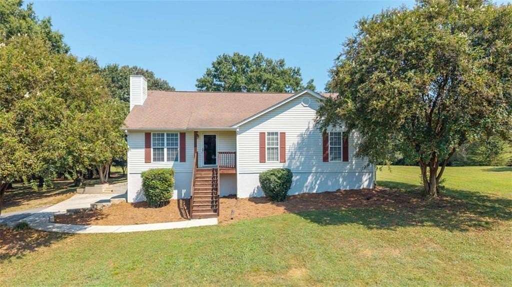 15.5 Acres of Land with Home for Sale in Resaca, Georgia