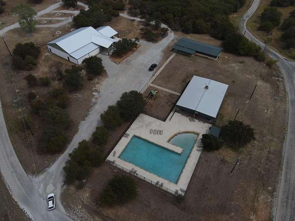 1 Acre of Residential Land for Sale in Bowie, Texas