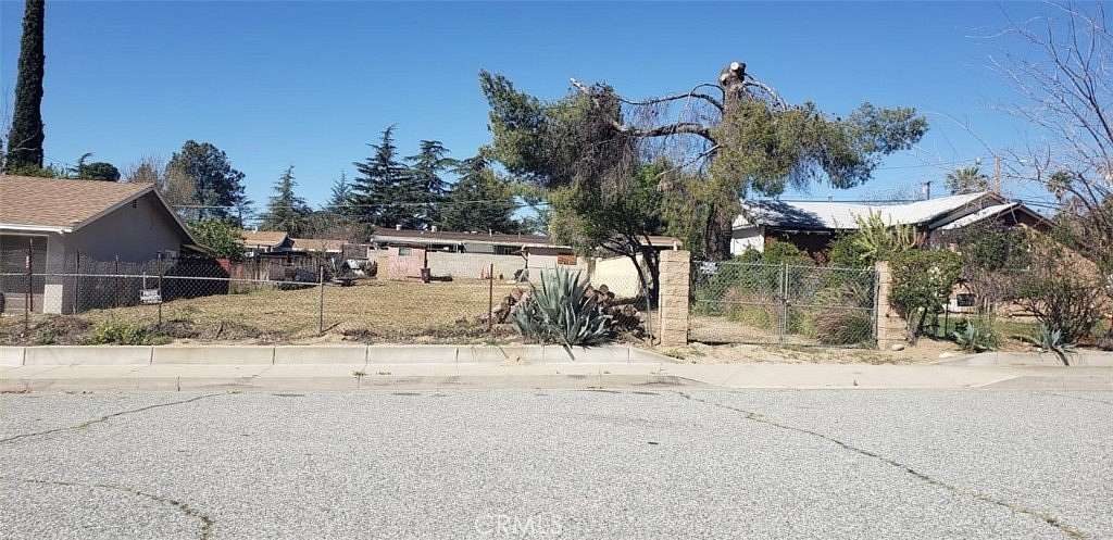 0.25 Acres of Residential Land for Sale in Banning, California