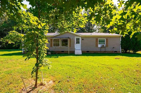 2.77 Acres of Land with Home for Sale in Owensboro, Kentucky