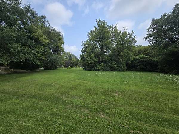 0.31 Acres of Residential Land for Sale in Poplar Grove, Illinois