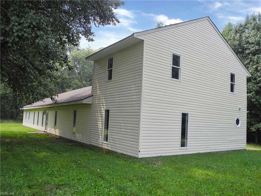 12.1 Acres of Land with Home for Sale in Gloucester, Virginia