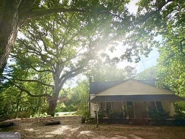 5.14 Acres of Land with Home for Sale in Covington, Georgia