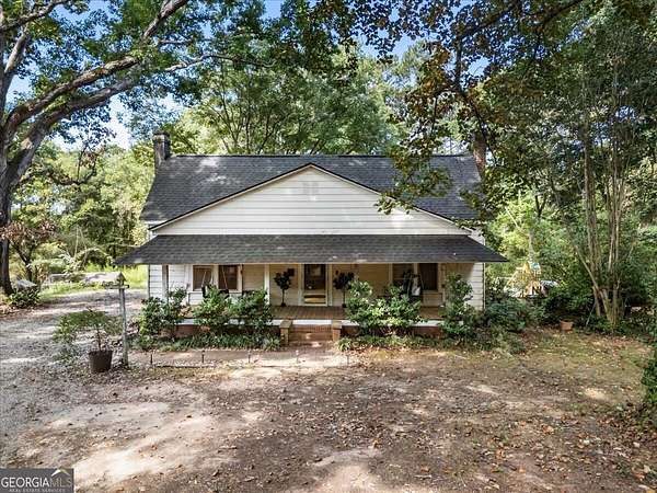 5.14 Acres of Land with Home for Sale in Covington, Georgia