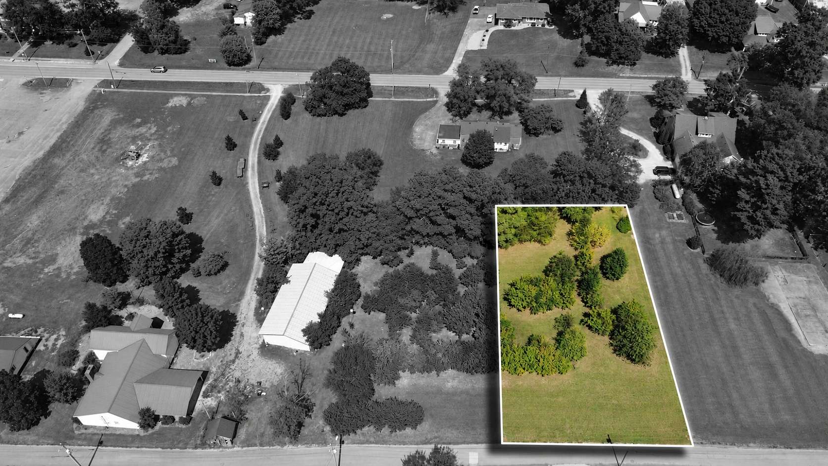 0.39 Acres of Residential Land for Auction in Trenton, Kentucky