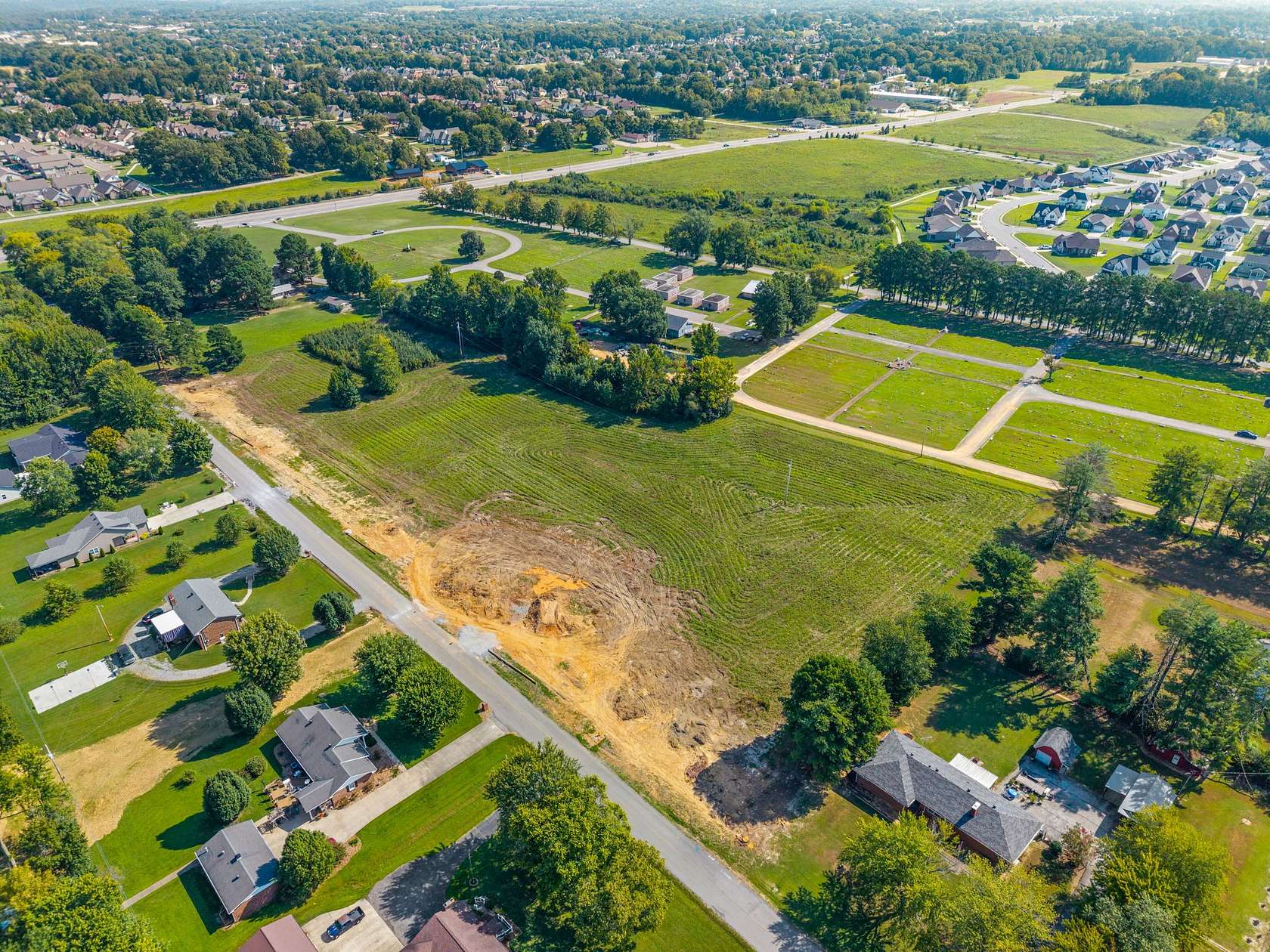 0.9 Acres of Residential Land for Sale in Clarksville, Tennessee