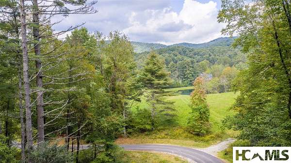 8.48 Acres of Residential Land for Sale in Cashiers, North Carolina