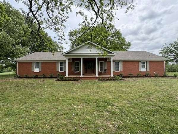 14.5 Acres of Land with Home for Sale in Brighton, Tennessee