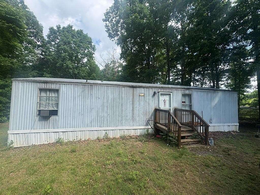5.77 Acres of Land with Home for Sale in Green Bay, Virginia