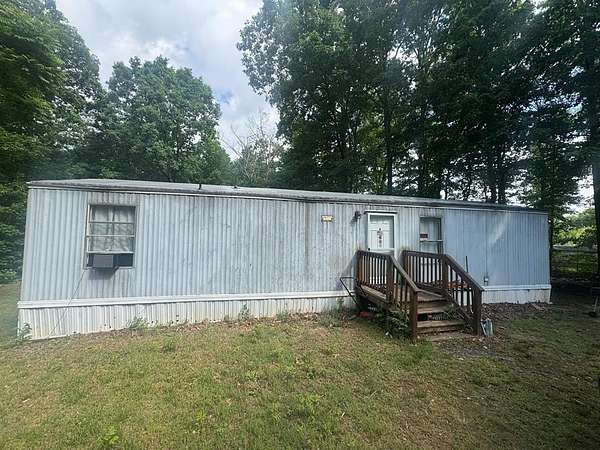 5.77 Acres of Land with Home for Sale in Green Bay, Virginia