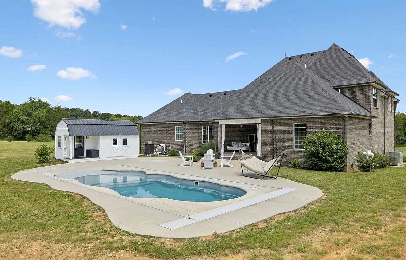 9.27 Acres of Land with Home for Sale in Lascassas, Tennessee
