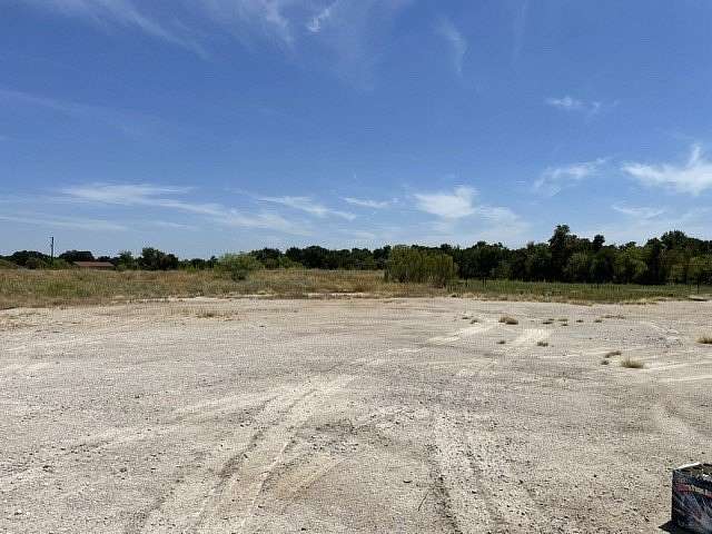 9 Acres of Residential Land for Sale in Mineral Wells, Texas