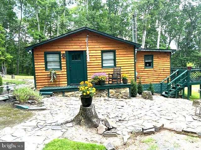 12 Acres of Land with Home for Sale in Mathias, West Virginia
