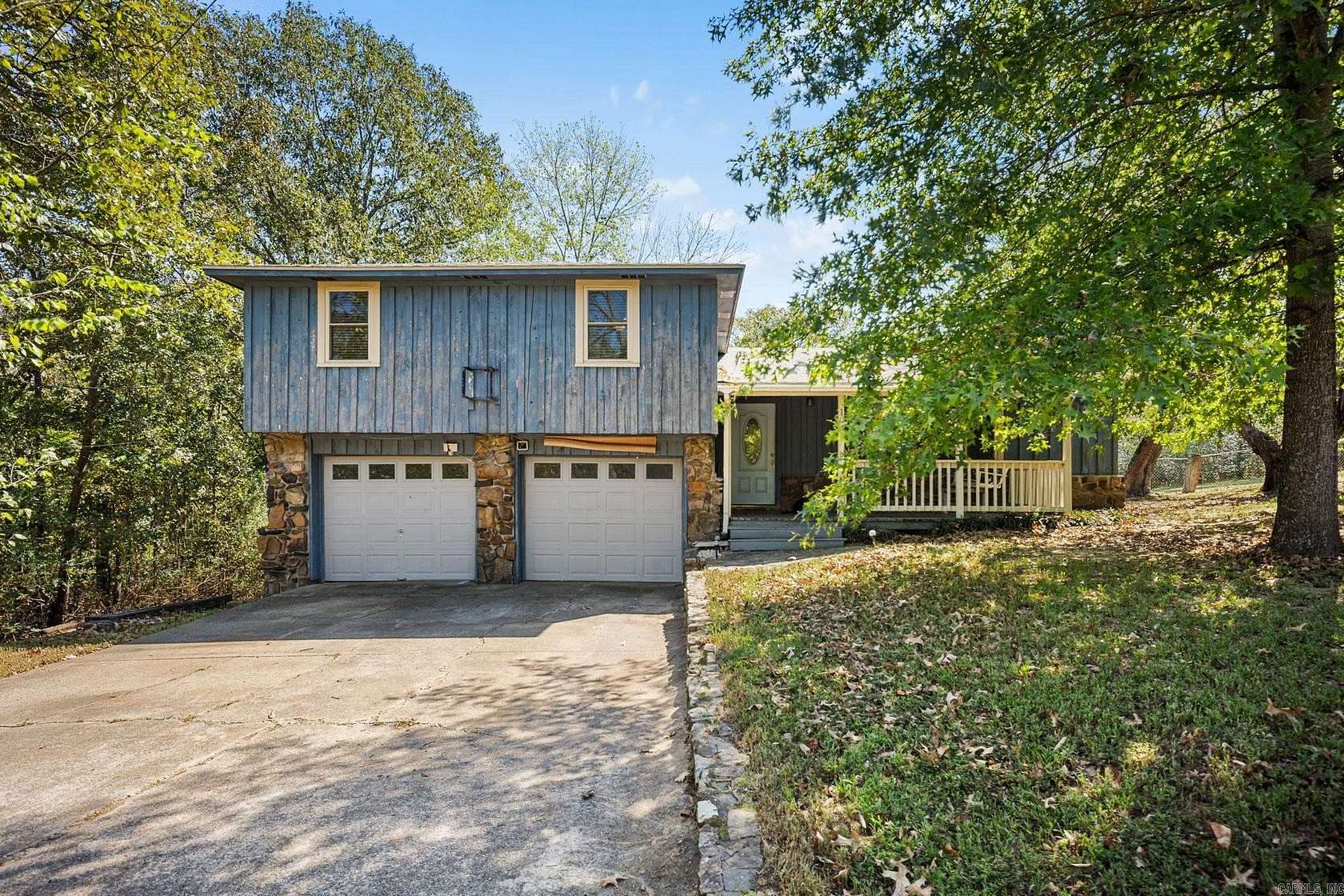 1.59 Acres of Land with Home for Sale in Austin, Arkansas
