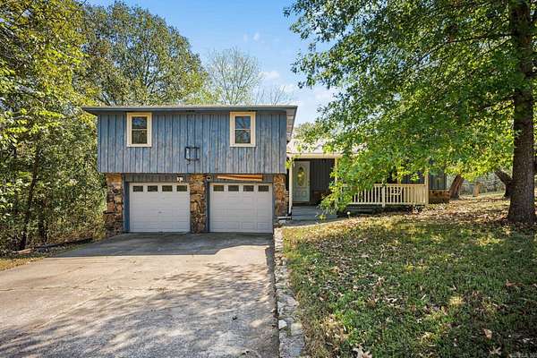 1.59 Acres of Land with Home for Sale in Austin, Arkansas