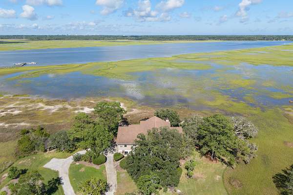 13.8 Acres of Land with Home for Sale in Johns Island, South Carolina