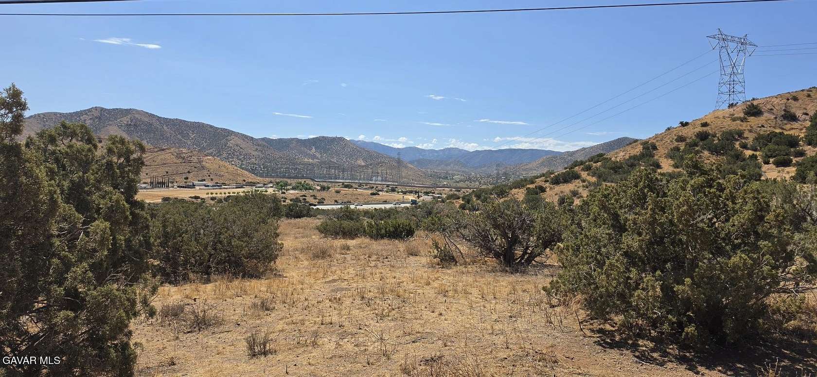 2.5 Acres of Mixed-Use Land for Sale in Acton, California