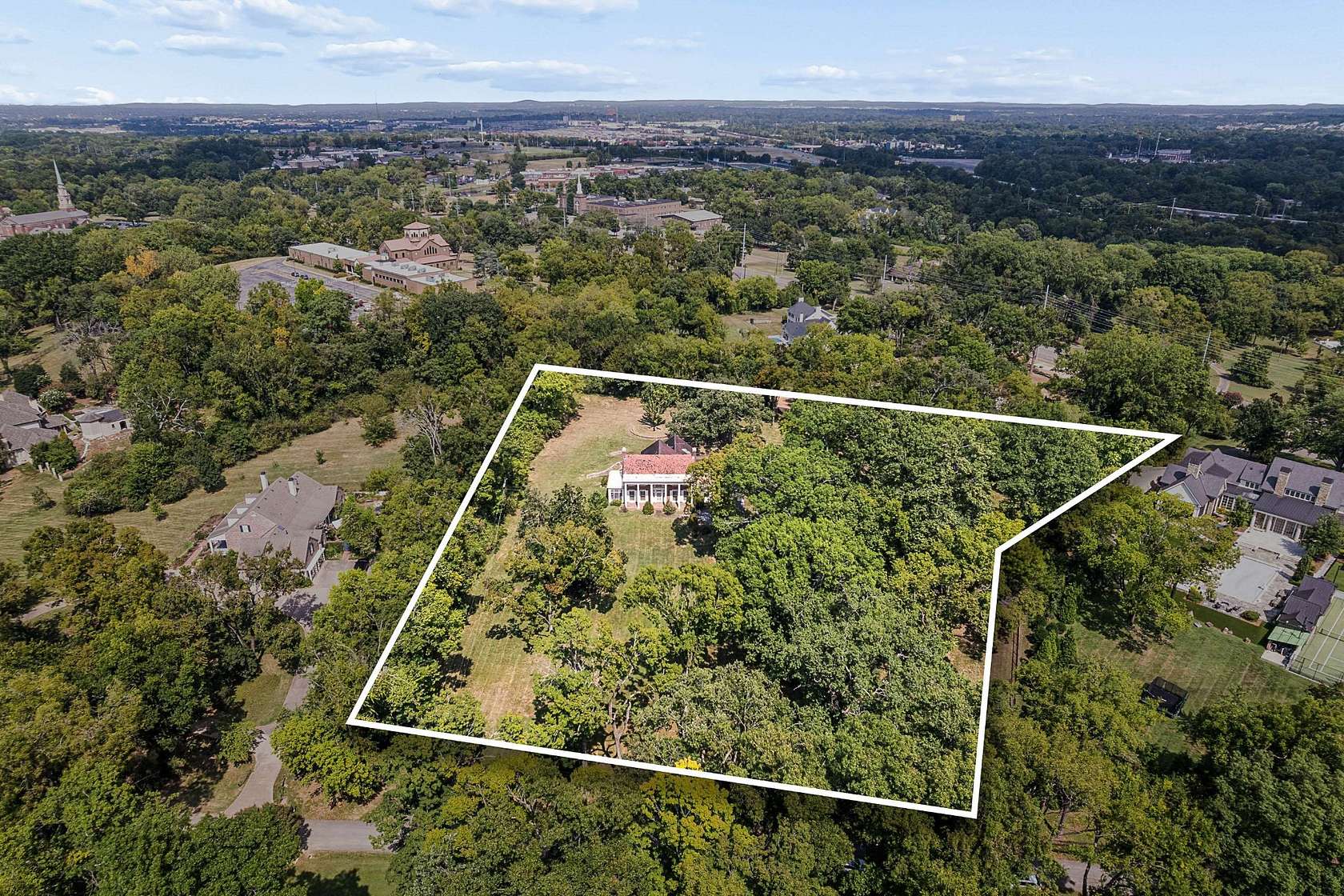 3 Acres of Residential Land for Sale in Nashville, Tennessee