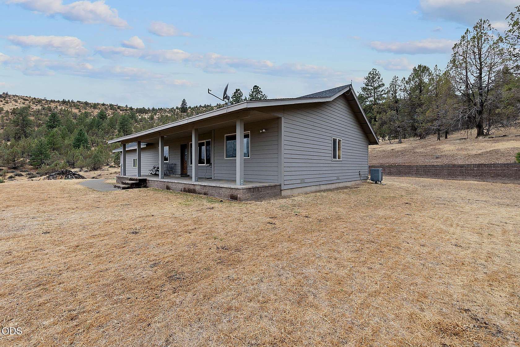 166 Acres of Recreational Land with Home for Sale in Prineville, Oregon