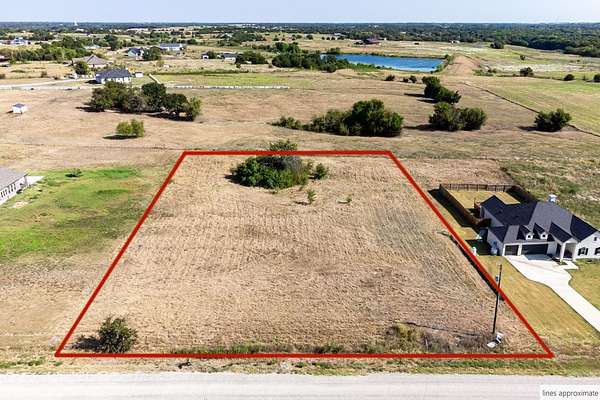 1 Acre of Residential Land for Sale in Leonard, Texas