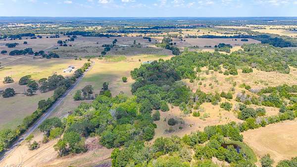32.6 Acres of Land for Sale in Groesbeck, Texas