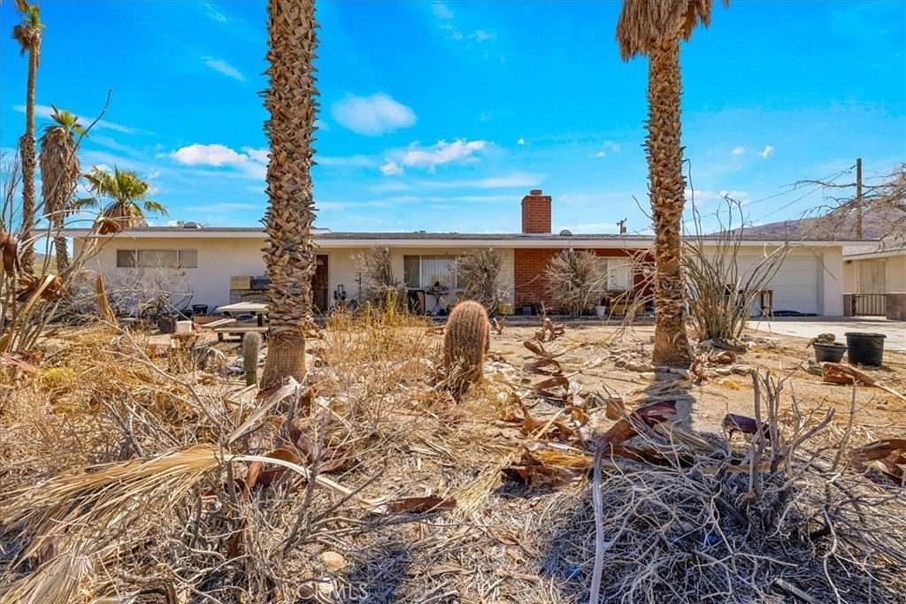 2.5 Acres of Land with Home for Sale in Twentynine Palms, California