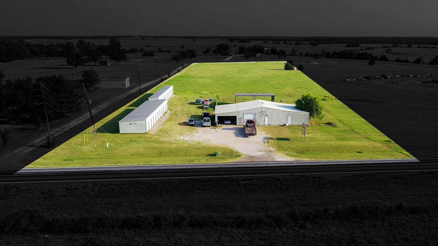 4.5 Acres of Commercial Land for Sale in Paris, Texas
