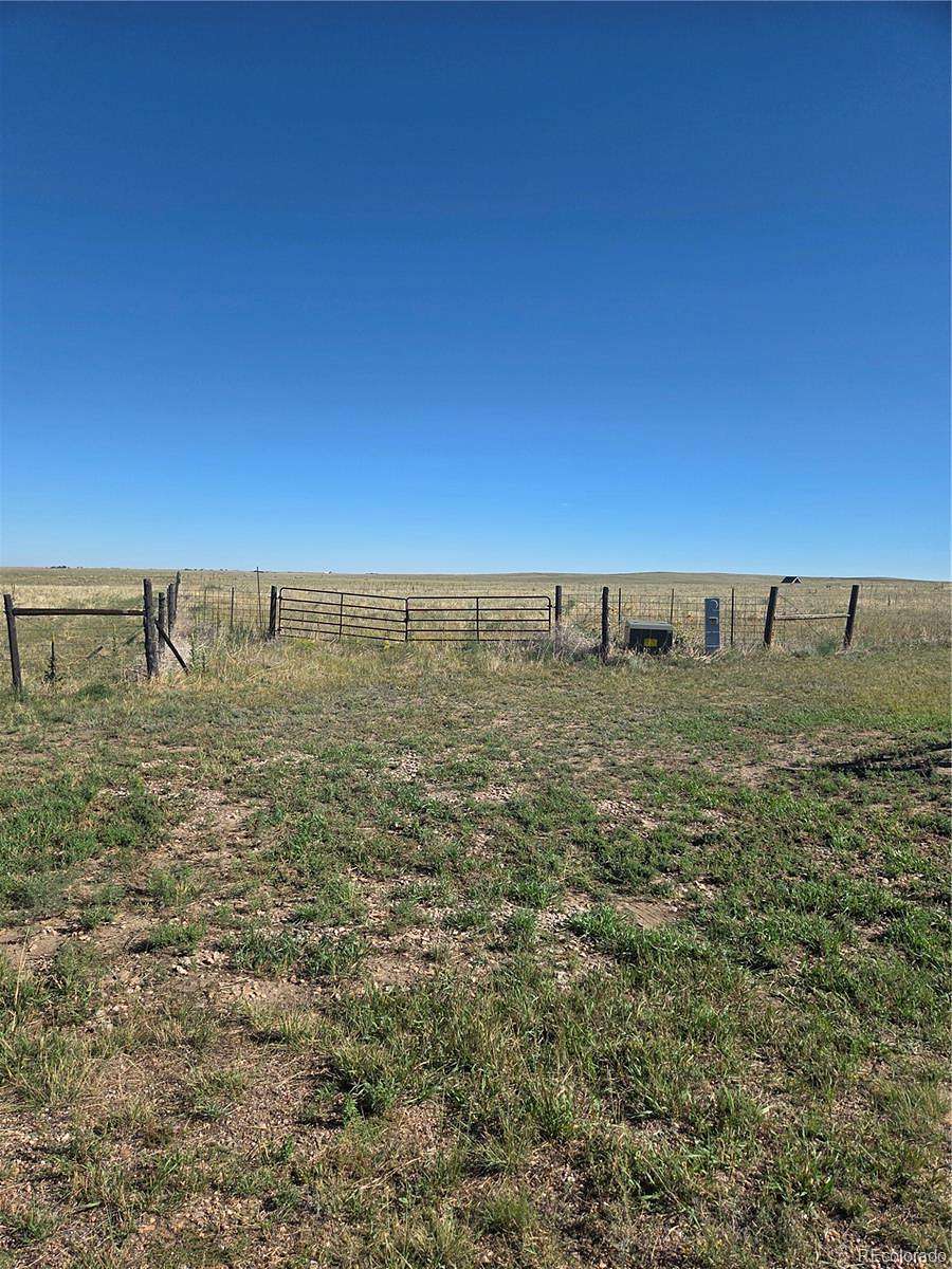 35.4 Acres of Agricultural & Residential Land for Sale in Elizabeth, Colorado