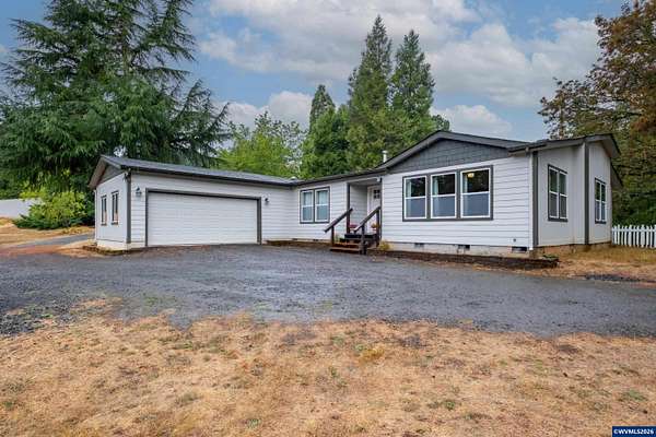 5.39 Acres of Land with Home for Sale in Dallas, Oregon