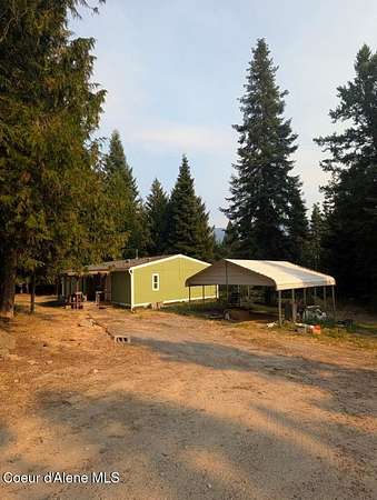 22.7 Acres of Land with Home for Sale in Bonners Ferry, Idaho