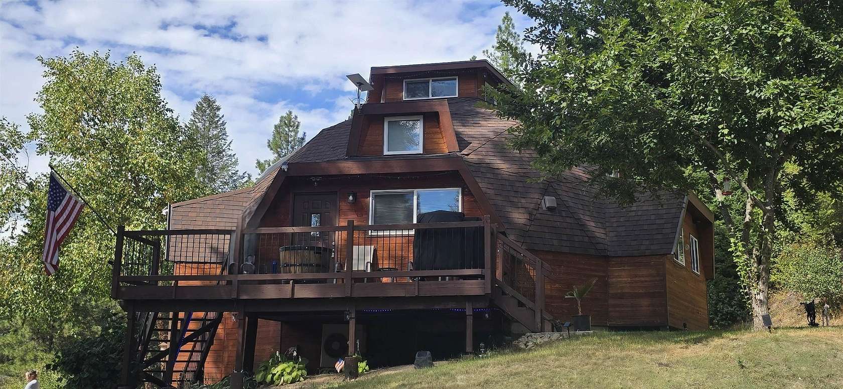 90.9 Acres of Recreational Land with Home for Sale in Cusick, Washington