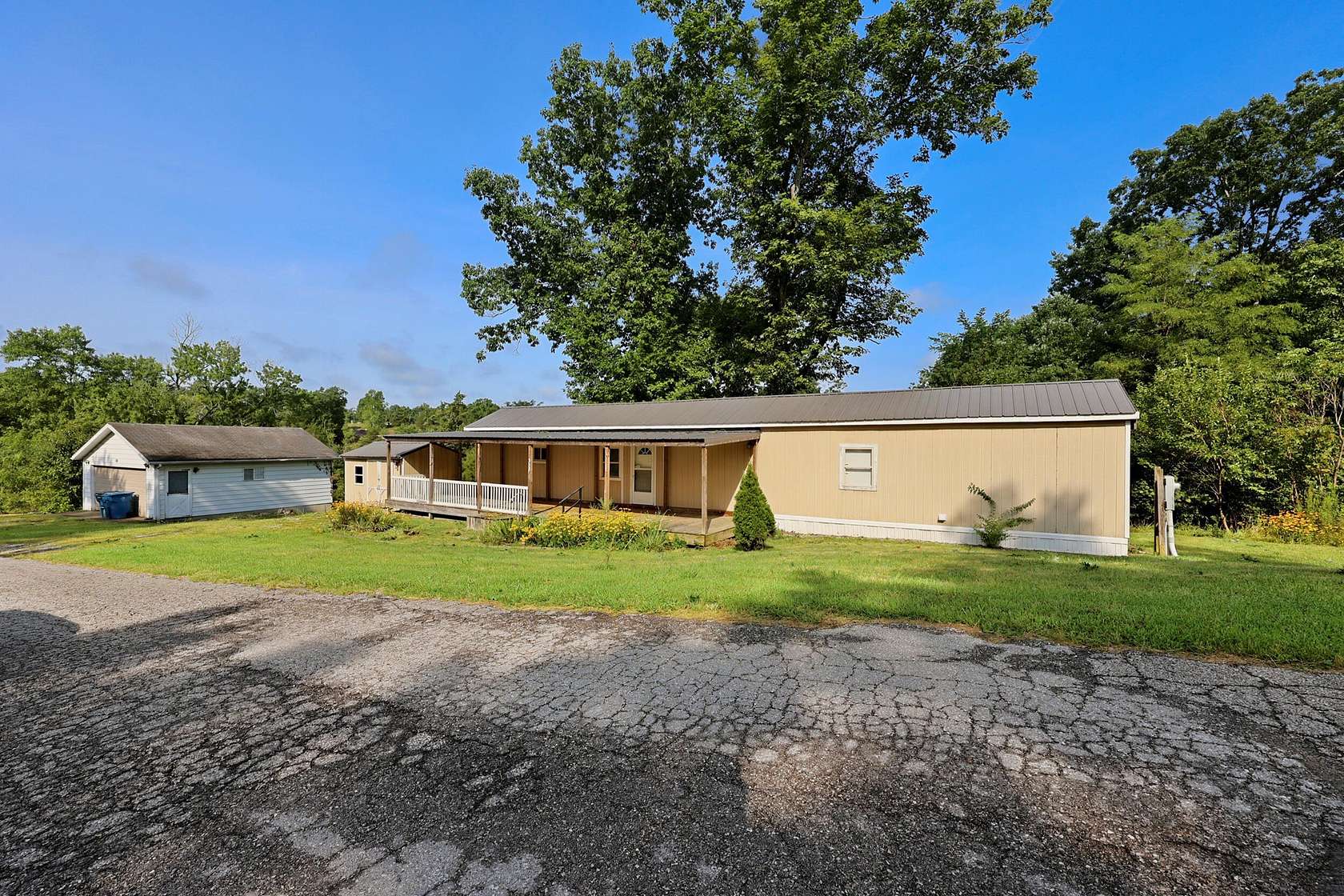 2 Acres of Land with Home for Sale in Corinth, Kentucky