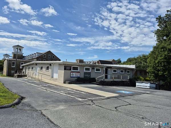 2.6 Acres of Improved Commercial Land for Sale in Plainfield, Connecticut