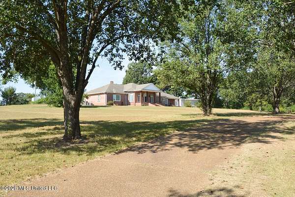 17.7 Acres of Recreational Land with Home for Sale in Raymond, Mississippi