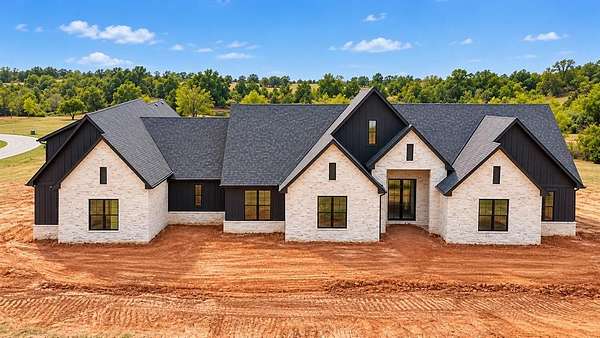1.5 Acres of Land with Home for Sale in Goldsby, Oklahoma
