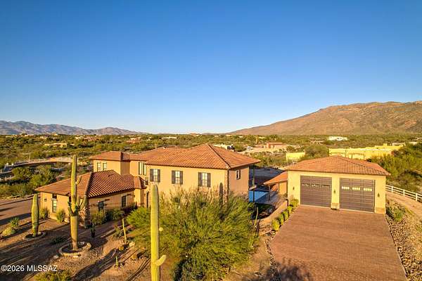 3.37 Acres of Land with Home for Sale in Tucson, Arizona