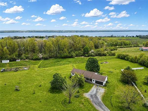 9.8 Acres of Land with Home for Lease in Geneva, New York