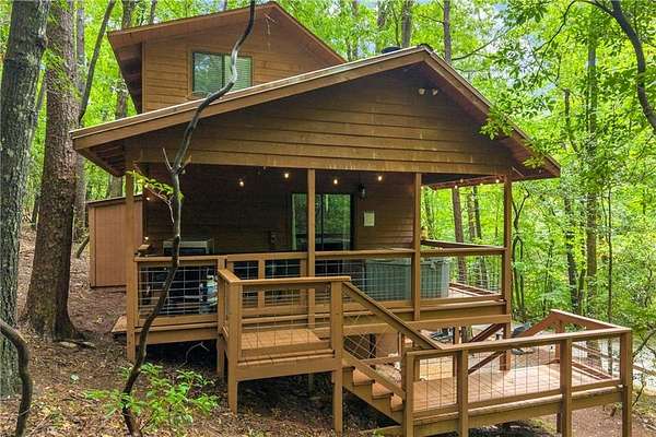 1.14 Acres of Land with Home for Sale in Sautee-Nacoochee, Georgia